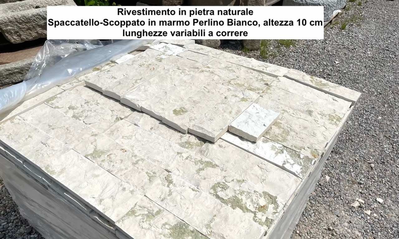 pn-RSPB-cladding-in-spaccatello-scoppato-stone-in-10-cm-thick-perlino-bianco-marble-italy-cos Rivestimento in pietra "Spaccatello-Scoppato in marmo Perlino Bianco da 10 cm a correre" - immagine 1