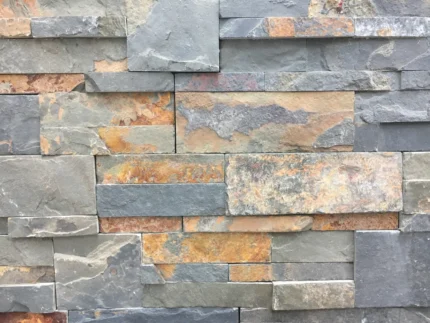 &ldquo;ARDESIA MULTICOLOR SCOZZESE&rdquo; stone wall cladding.