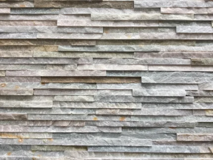 &ldquo;Quarzite Mista Slim Z&rdquo; stone wall cladding.